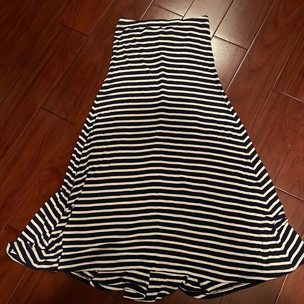BCBGMaxAzria Stripped Long Skirt